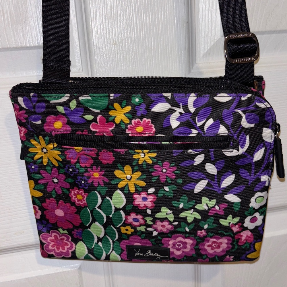 💜 Vera Bradley Wildflowers Floral Nylon Crossbody Bag 💜